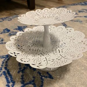 Urban Outfitters jewelry stand